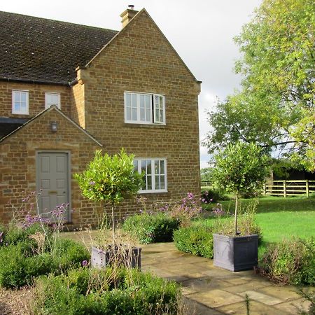 Weston Hill Farm Bed & Breakfast Moreton Pinkney Екстериор снимка